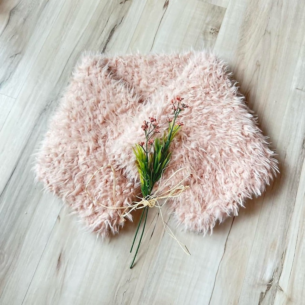 Peach Pink Faux Fur Scarf